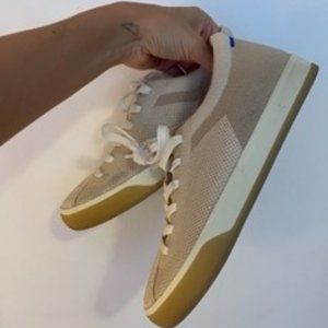 New Rothy's Lace Up Sneakers Size 7 Retail for $169 Worn Once